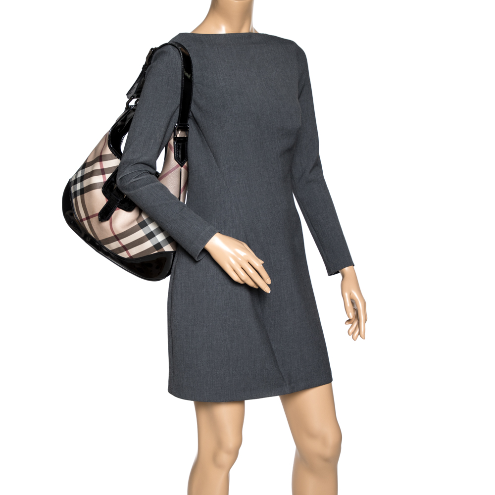 

Burberry Black/Beige Nova Check PVC and Patent Leather Large Brooke Hobo