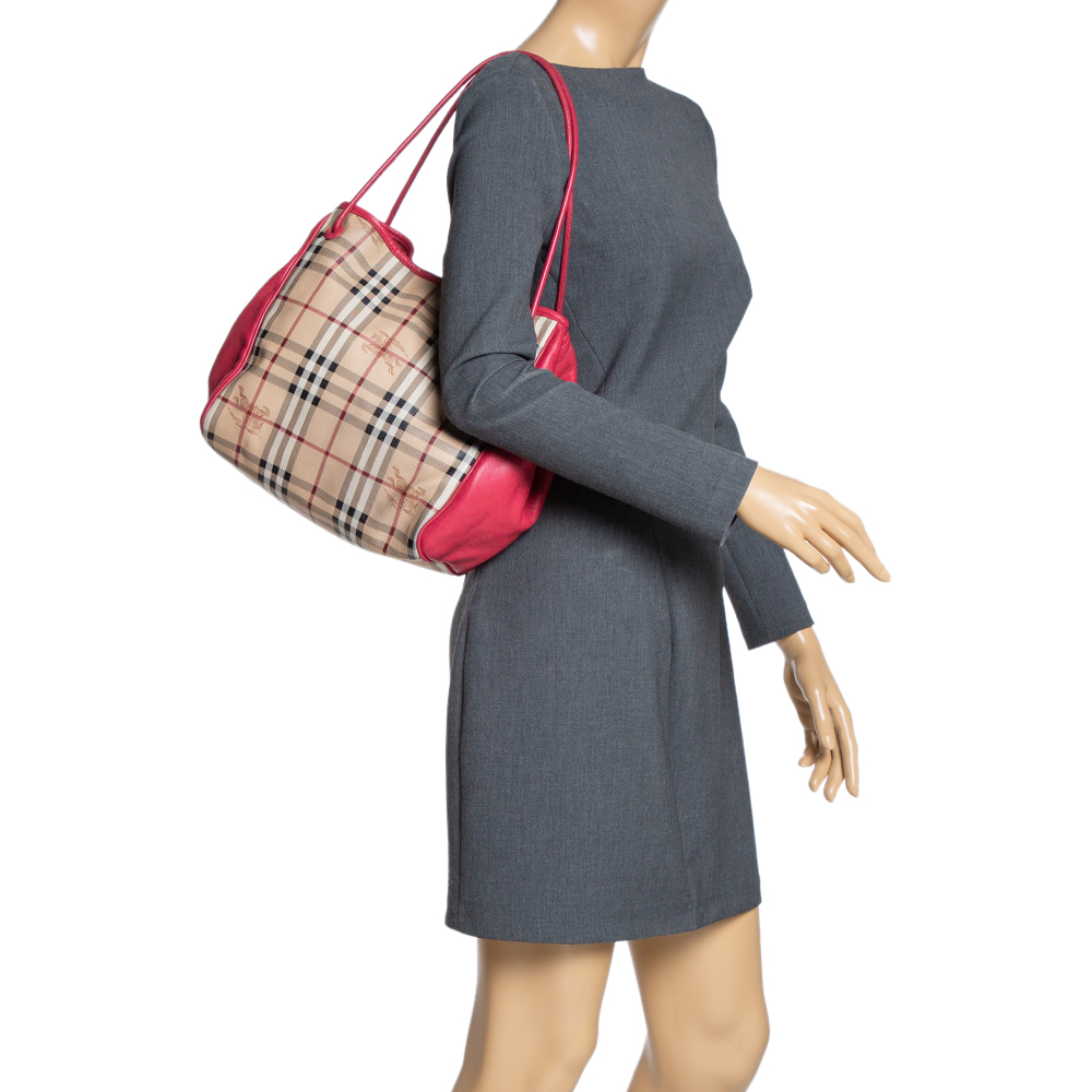 

Burberry Pink/Beige Haymarket Coated Canvas and Leather Small Canterbury Tote