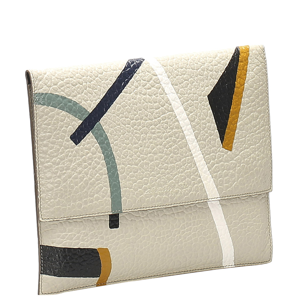 

Burberry White/Grey Leather Clutch