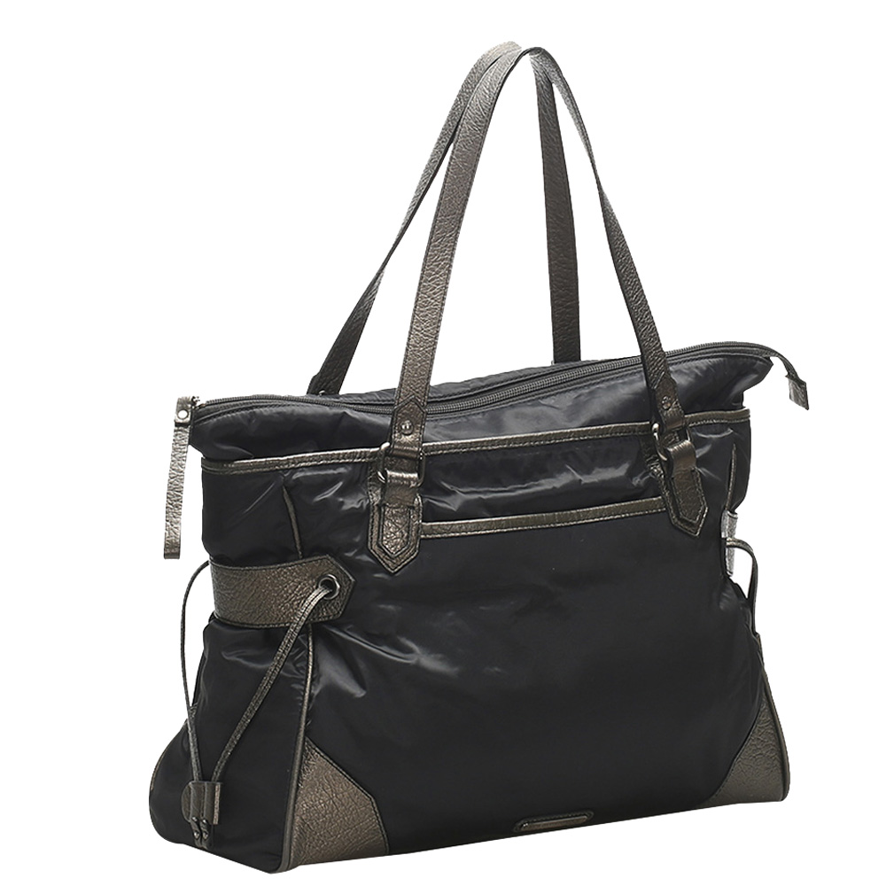 

Burberry Black Canvas Nylon Shoulder Bag