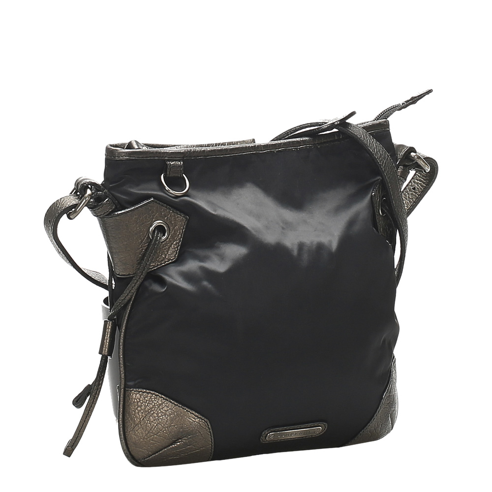 

Burberry Black/Grey Nylon Shoulder Bag