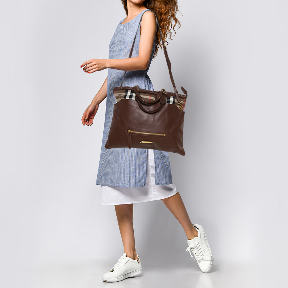 

Burberry Brown Leather and House Check Canvas Big Crush Tote