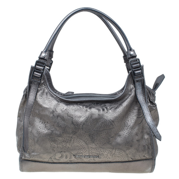 مملوكة مسبقًا Burberry Metallic Grey Leather Degrade Lace Large Avondale Bag