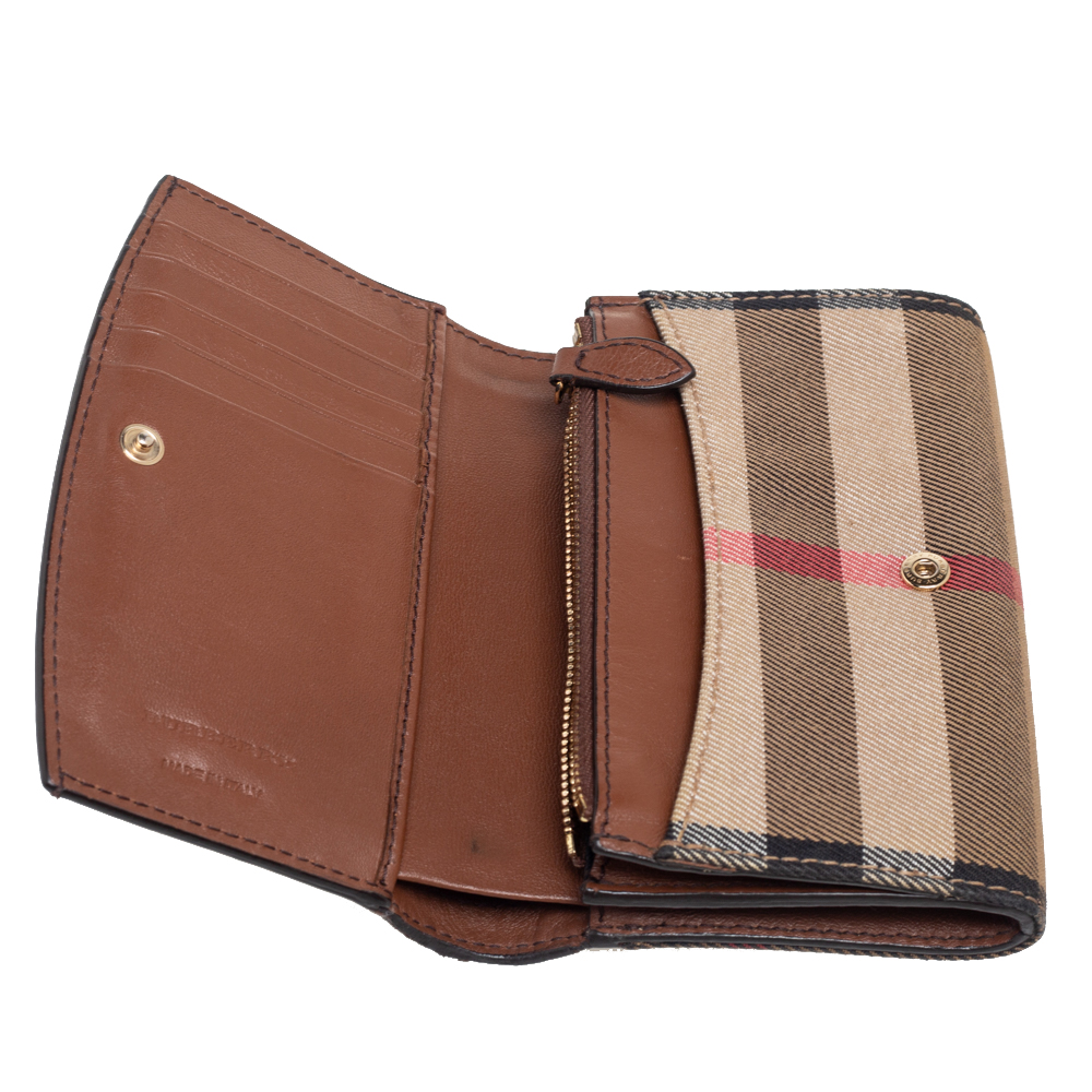 

Burberry Beige/Brown House Check Fabric and Leather French Wallet