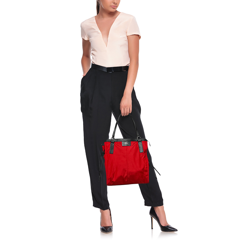

Burberry Red/Black Nylon And Leather Buckleigh Tote