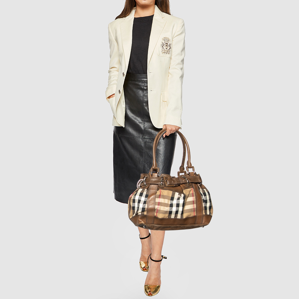 

Burberry Brown House Check Canvas and Leather Large Beaton Tote