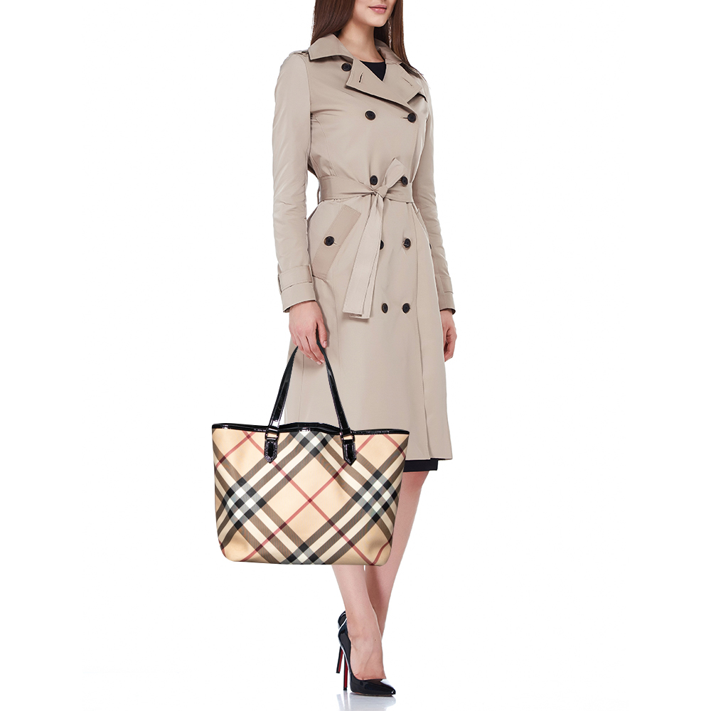 

Burberry Beige Supernova Check Coated Canvas and Patent Leather Nickie Tote