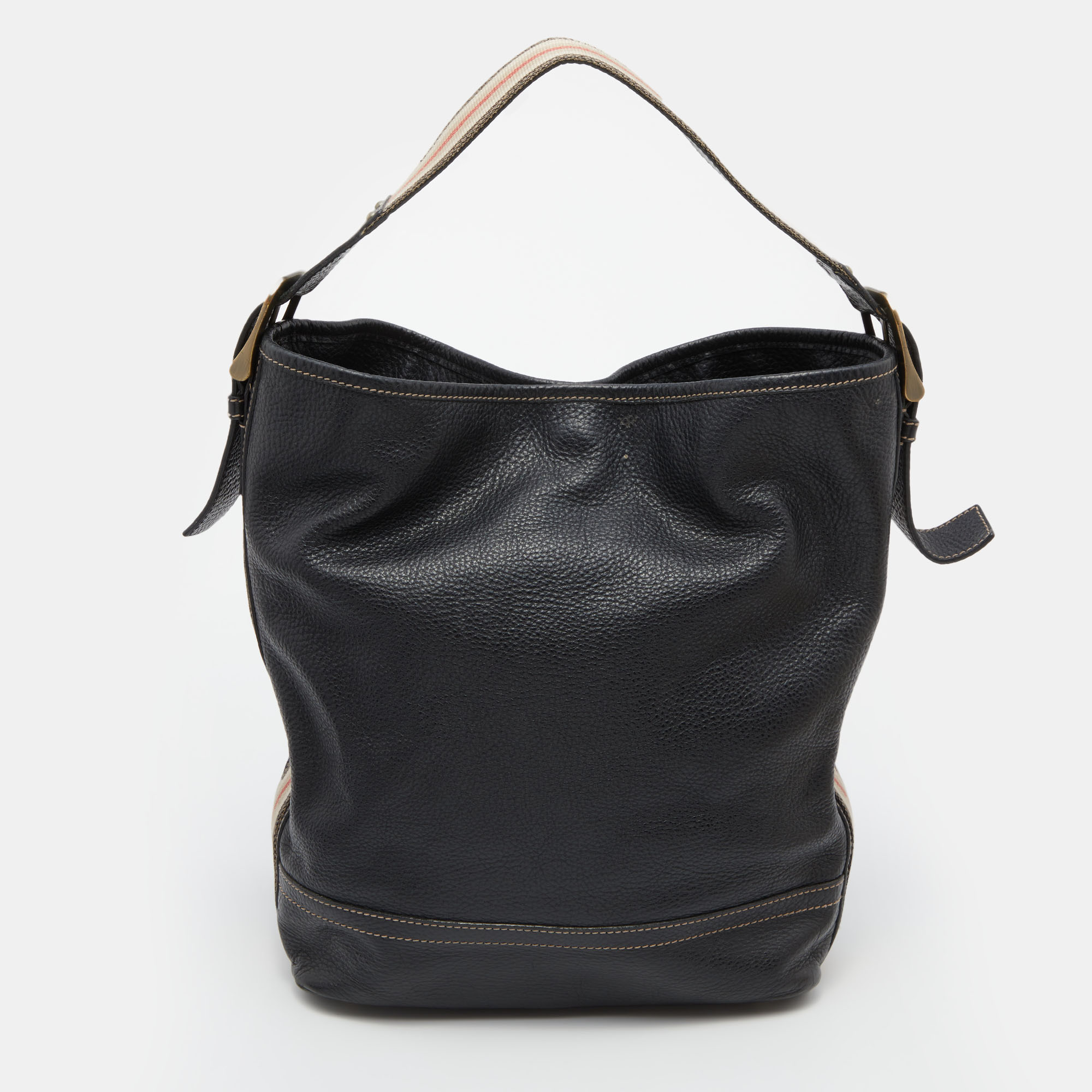 Pre Owned Burberry Black Leather Hobo