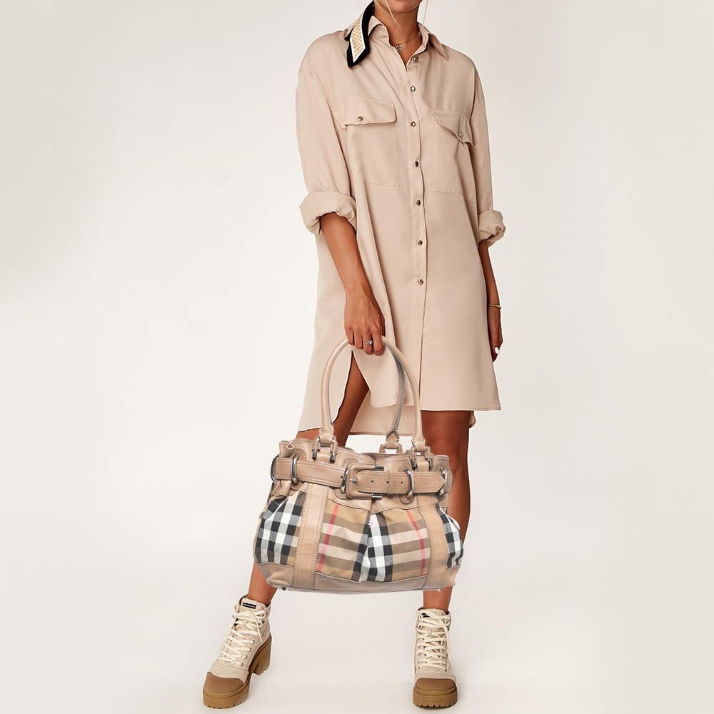 

Burberry Beige House Check Canvas and Leather Large Beaton Tote