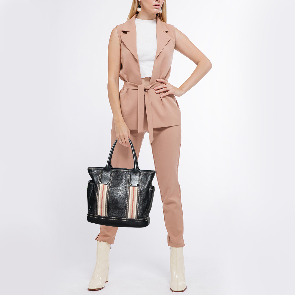 

Burberry Black Leather Top Zip Tote