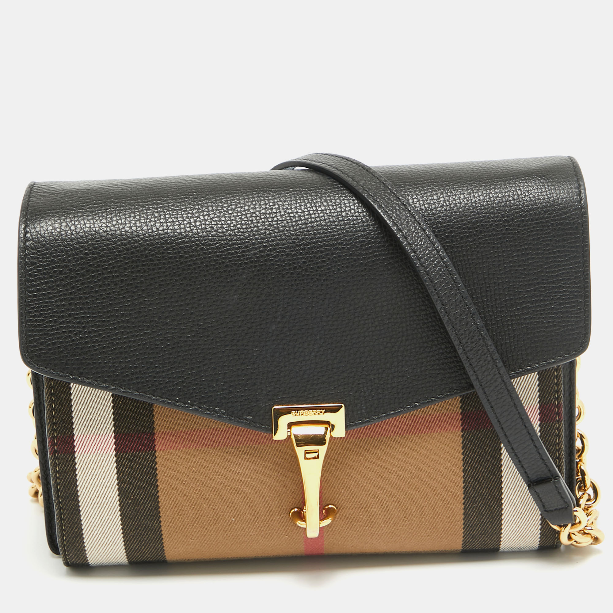 

Burberry Black/Beige House Check Fabric and Leather  Macken Crossbody Bag