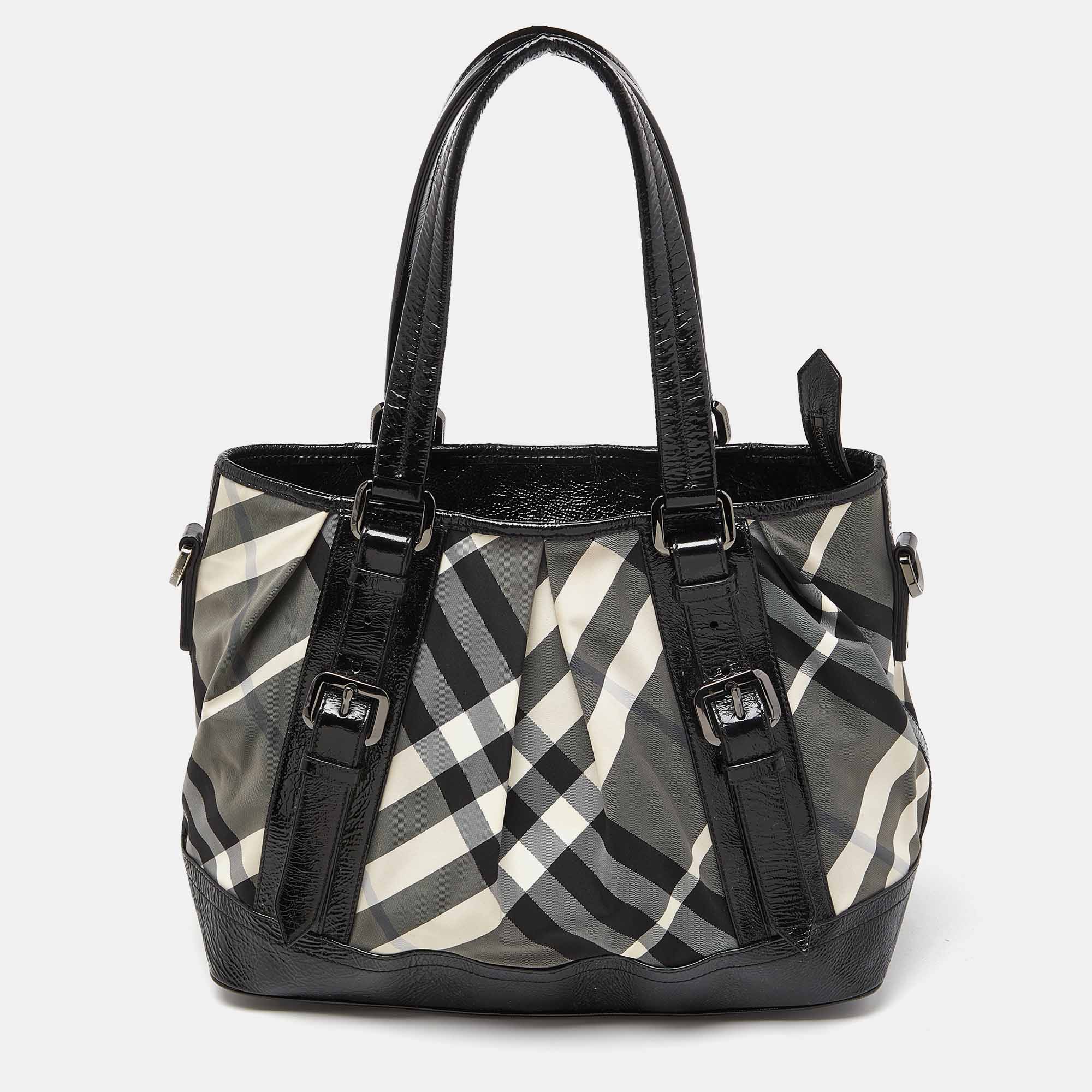 

Burberry Black/Grey Beat Check Nylon and Patent Leather Lowry Tote