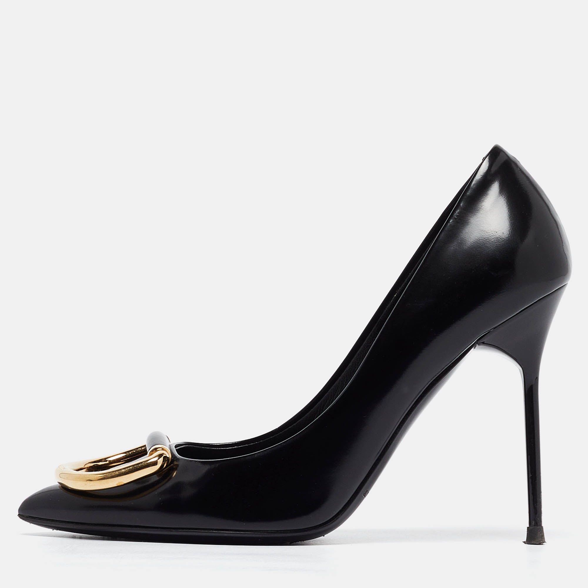 

Burberry Black Leather Flanagan Pumps Size