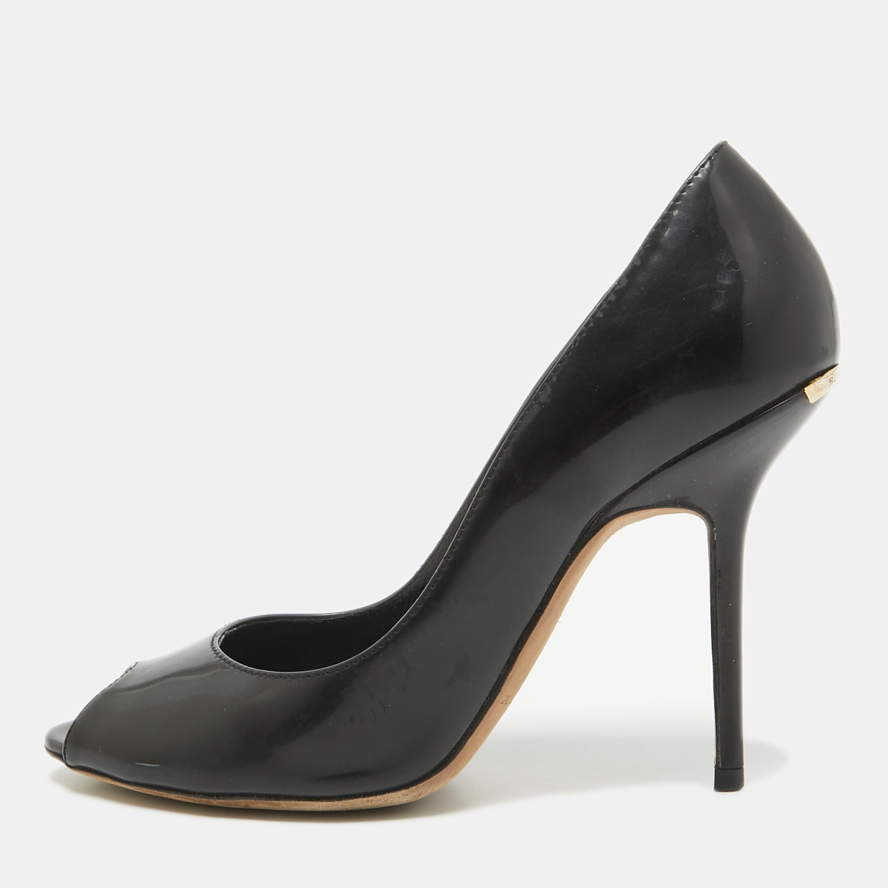 

Burberry Black Patent Leather Peep Toe Pumps Size