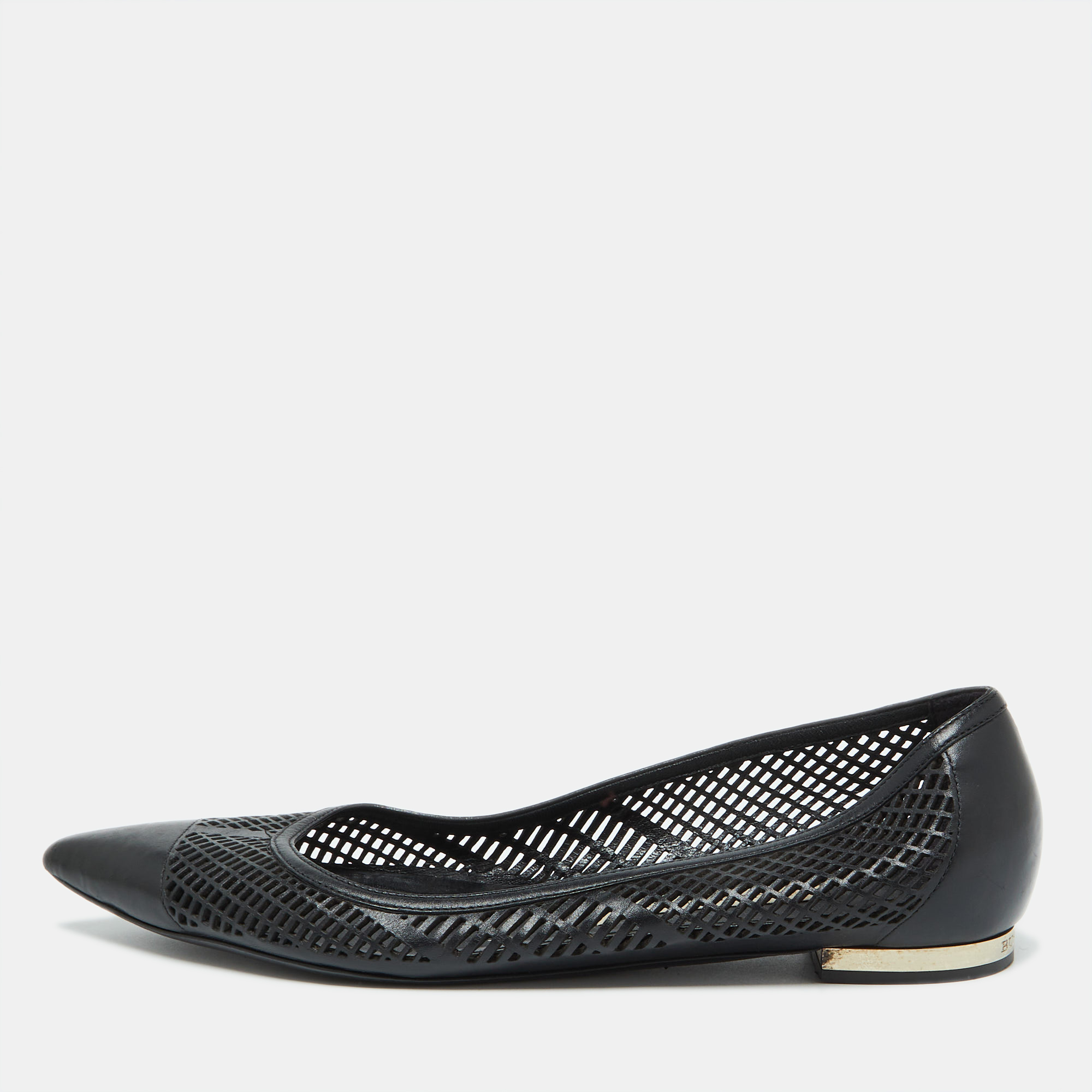 

Burberry Black Laser Cut Leather Bradshaw Pointed Toe Flats Size