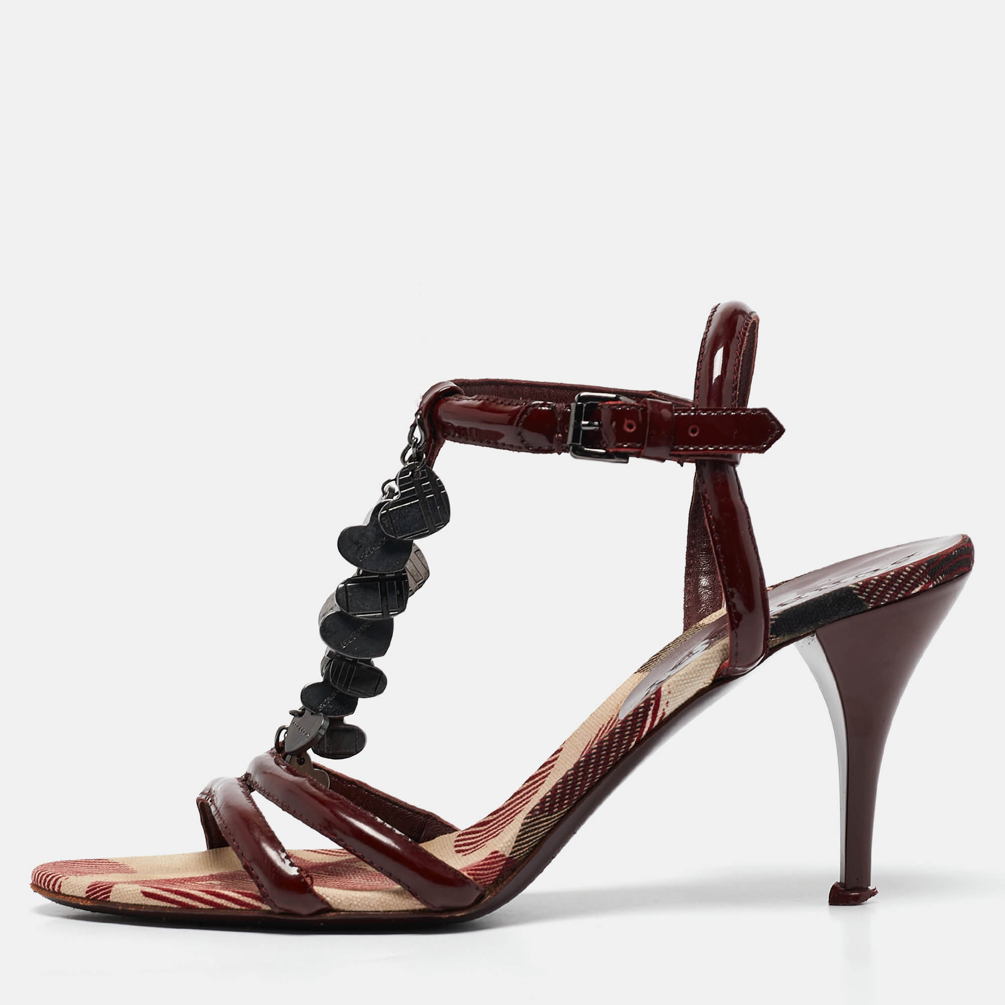 

Burberry Burgundy Patent Leather Heart Chain Detail Ankle Strap Sandals Size