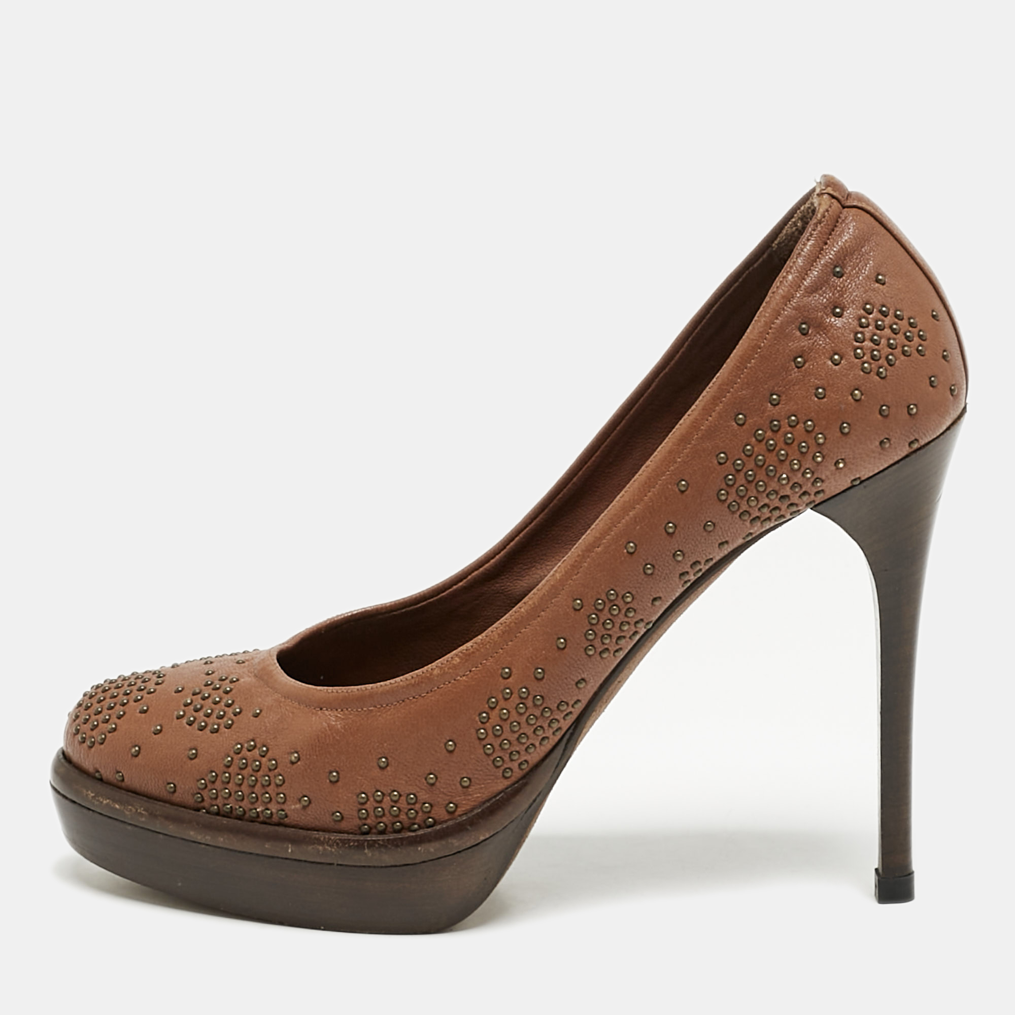 

Burberry Brown Leather Studded Platform Pumps Size