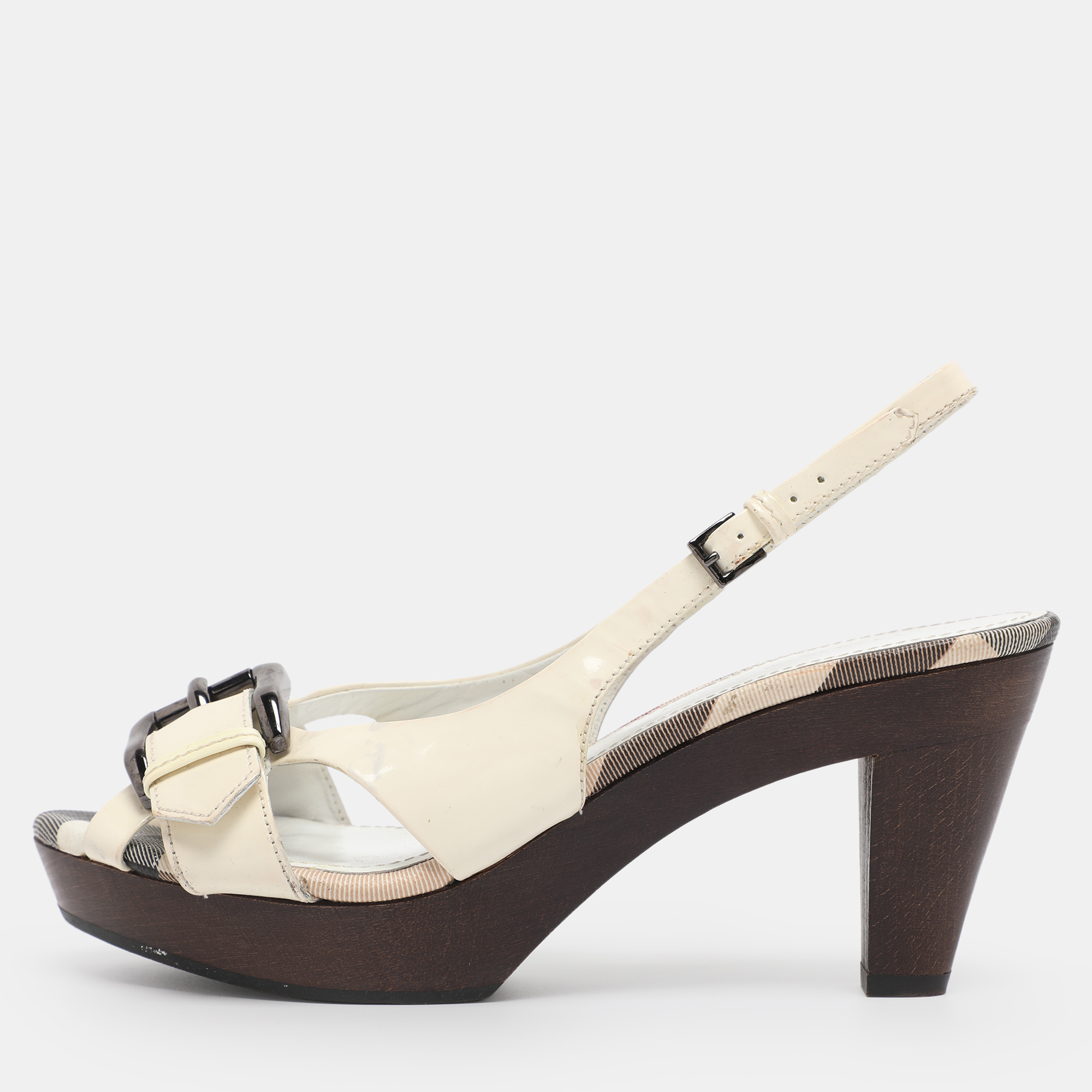 BURBERRY Pre-owned Cream Patent Leather Buckle Embellished Slingback Sandals Size 37 In White