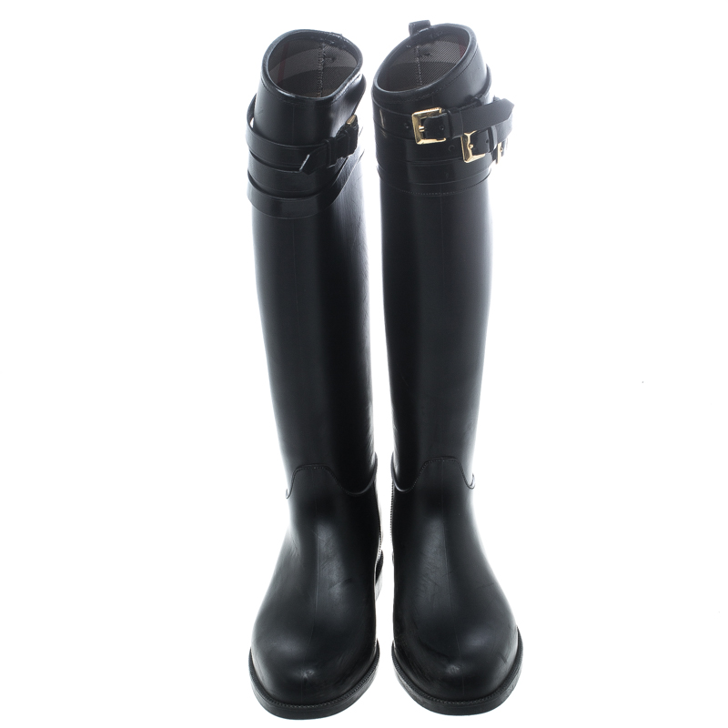 Burberry Black Rubber Belted Equestrian Rain Boots Size 37 Burberry | TLC