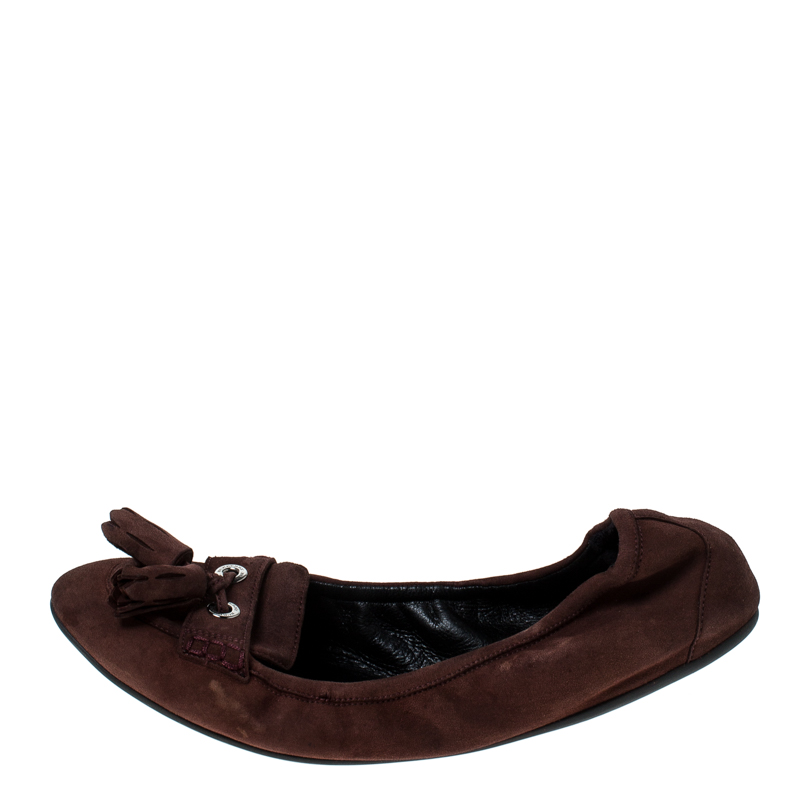 

Burberry Brown Suede Tassel Scrunch Ballet Flat Size