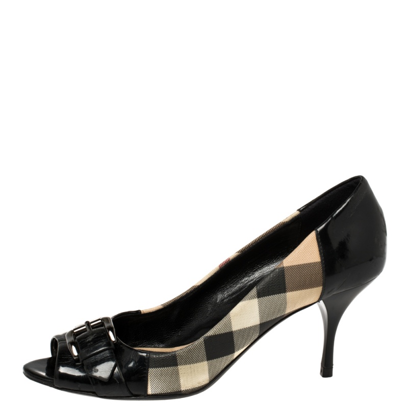 

Burberry Black/Beige Nova Check PVC and Patent Leather Buckle Peep Toe Pumps Size