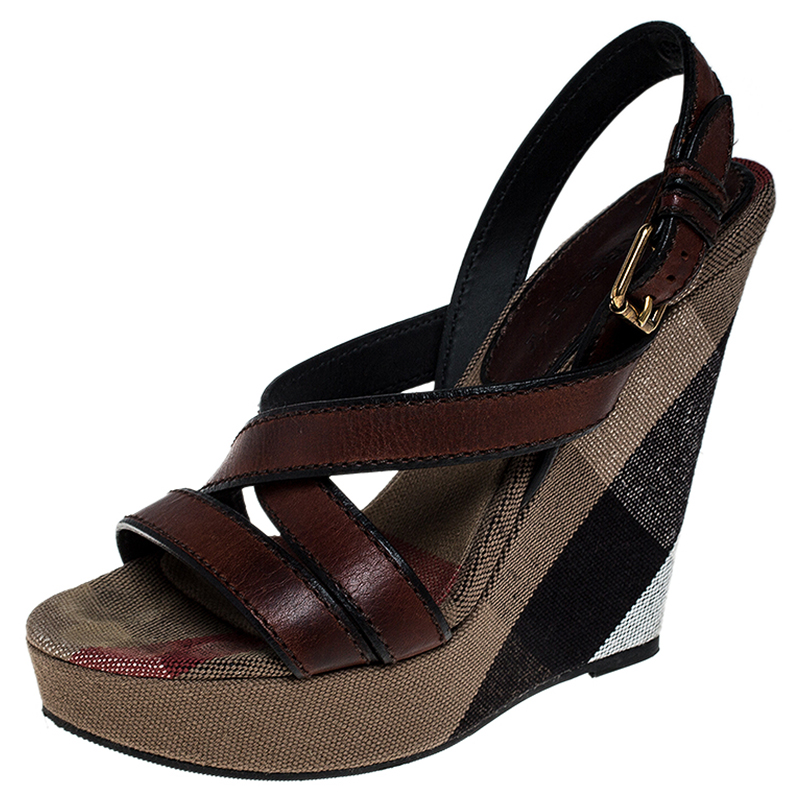 مملوكة مسبقًا Burberry Burgundy Leather And Nova Check Canvas Cross Strap Wedge Open Toe Sandals Size 39