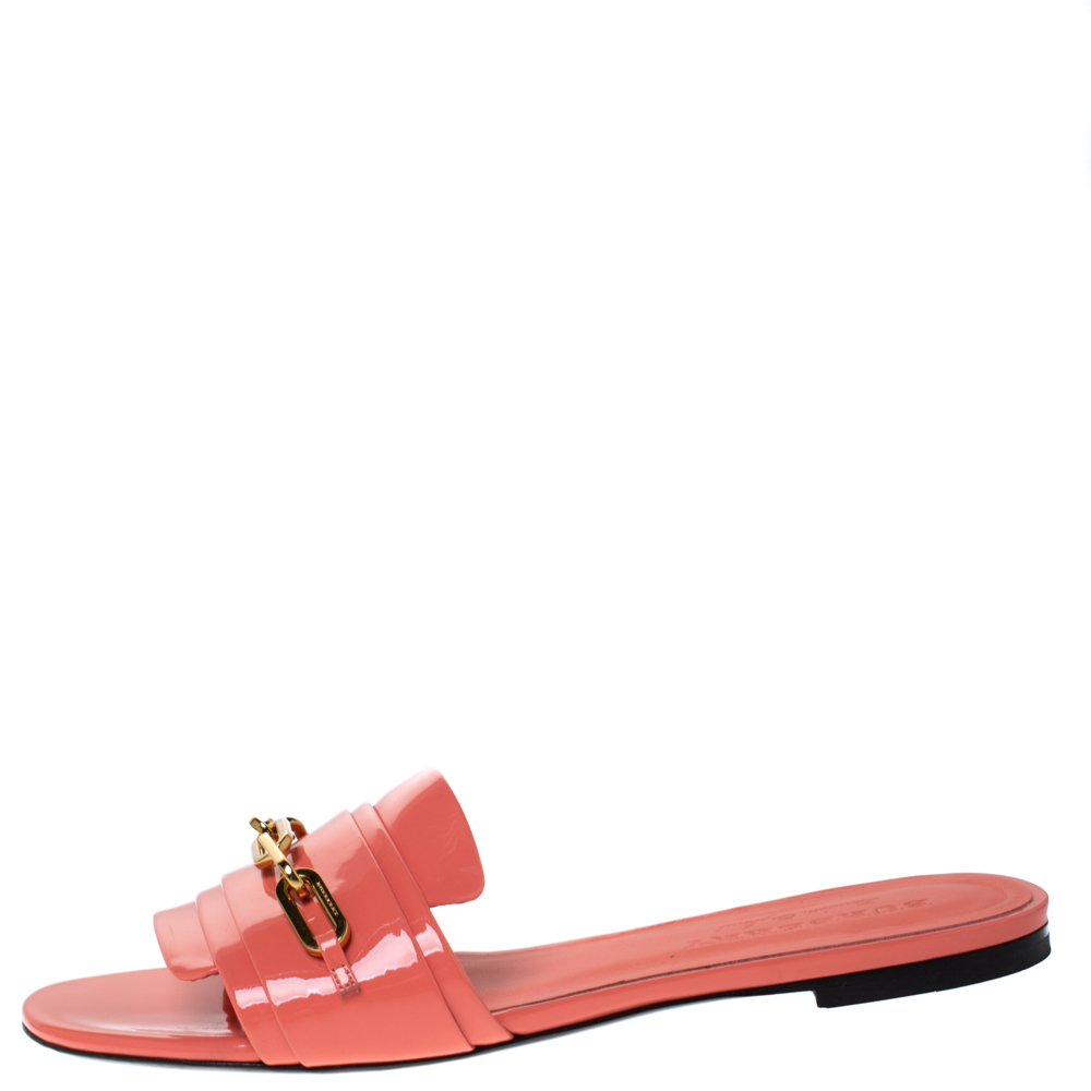 

Burberry Coral Patent Leather Coleford Flat Slide Sandals Size, Pink