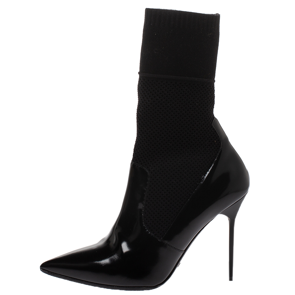 

Burberry Black Patent Leather And Knit Stretch Fabric Pointed Toe Ankle Boots Size