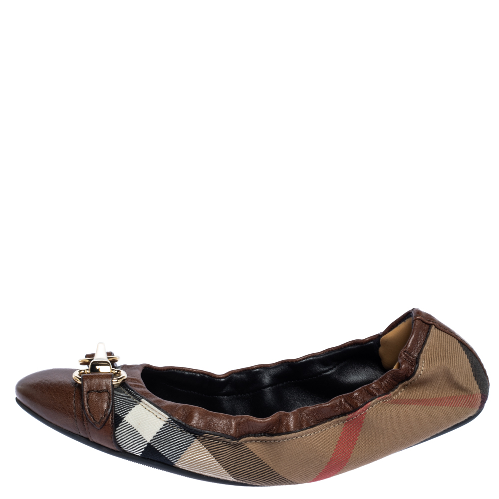 

Burberry Brown House Check Canvas and Leather Shipley Ballet Flats Size