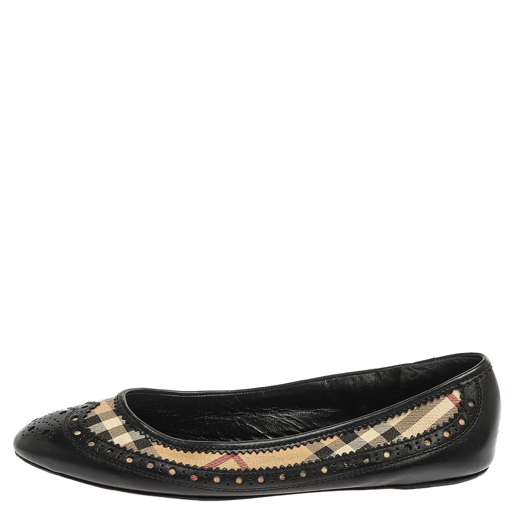 

Burberry Black/Beige Nova Check Coated Canvas and Brogue Leather Ballet Flats Size