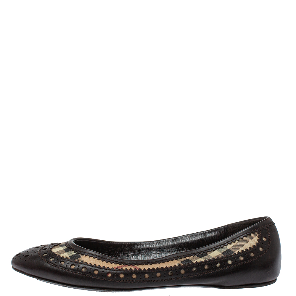 

Burberry Brown Brogue Leather And Haymarket Coated Canvas Tudor Flats Size