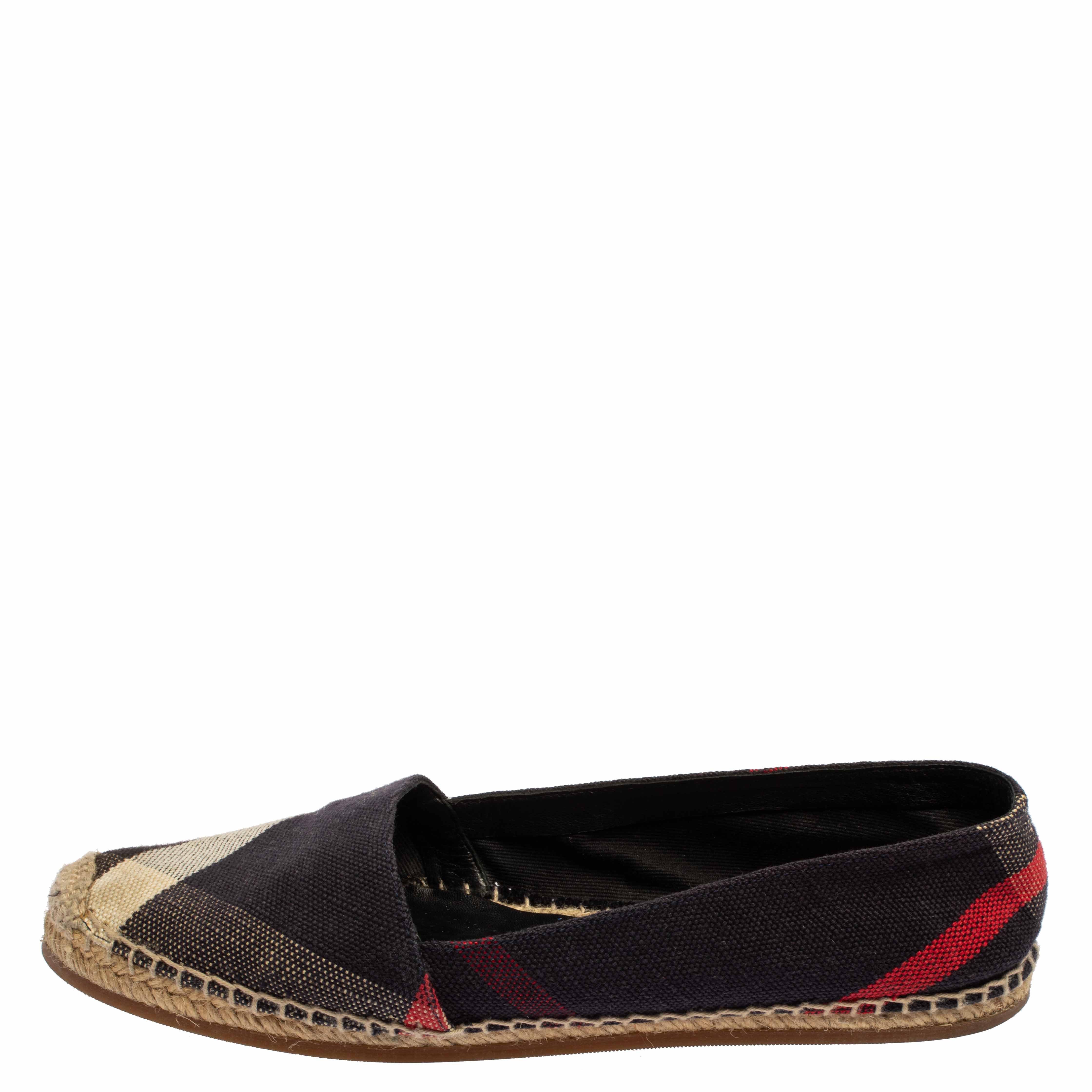 

Burberry Navy Blue Nova Check Canvas Espadrilles Flats Size