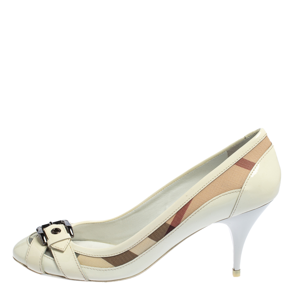 

Burberry White Patent Leather And Nova Check Canvas Buckle Detail Pumps Size