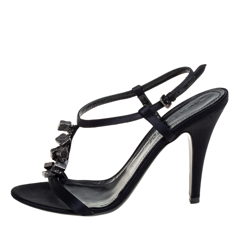 

Burberry Black Satin Strap Embellished Sandals Size