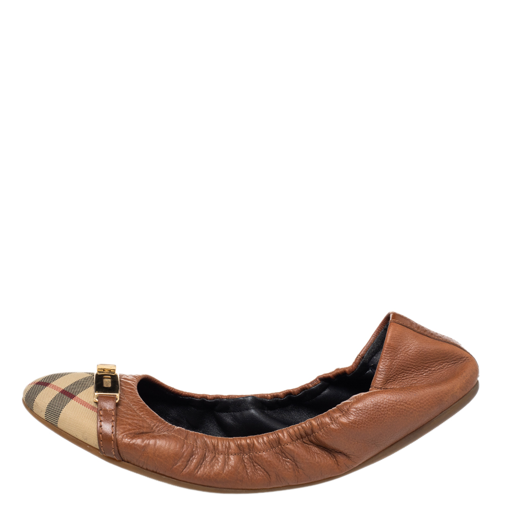 

Burberry Brown Coated Canvas & Leather Ballet Flats Size
