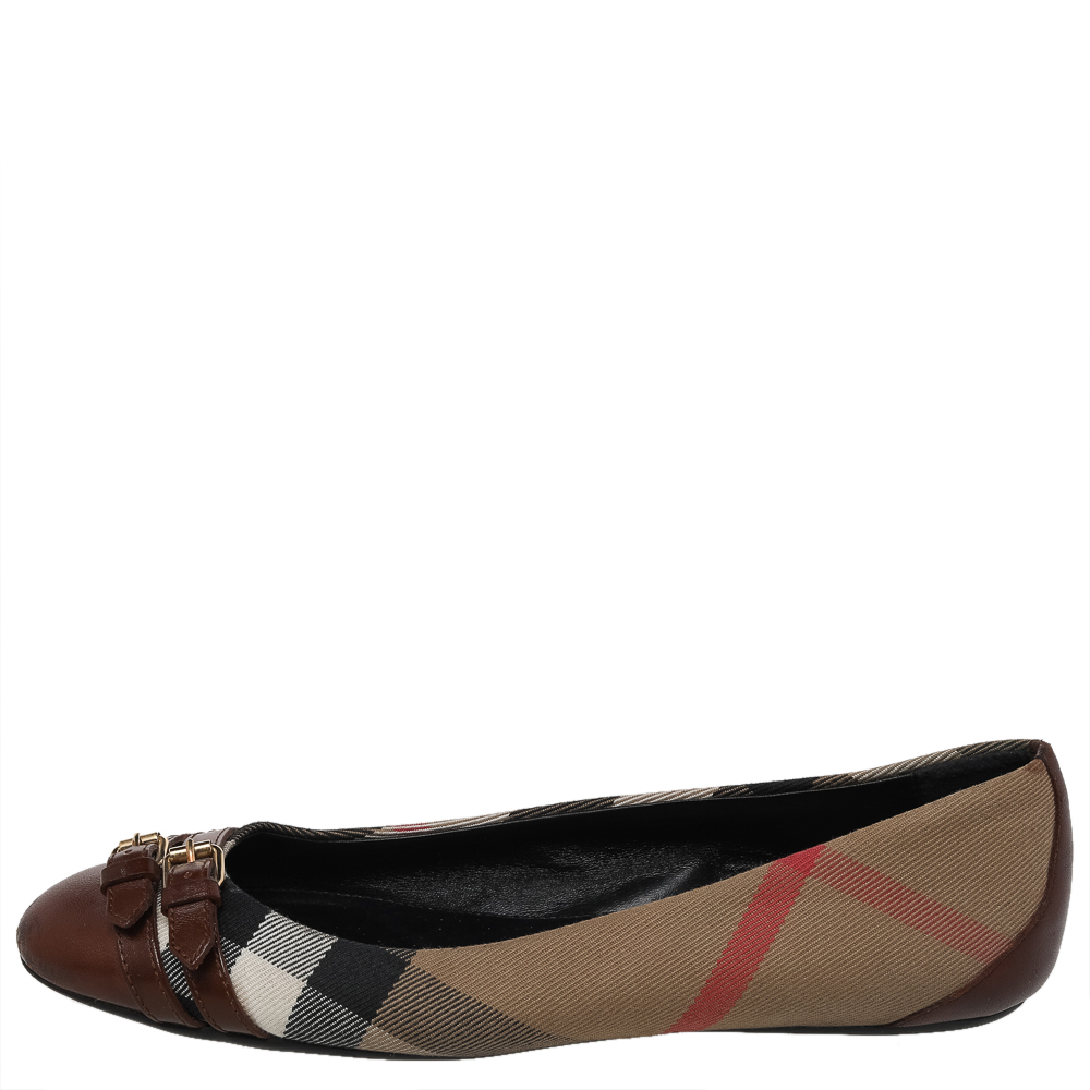 

Burberry Brown House Check Canvas and Leather Buckle Ballet Flats Size