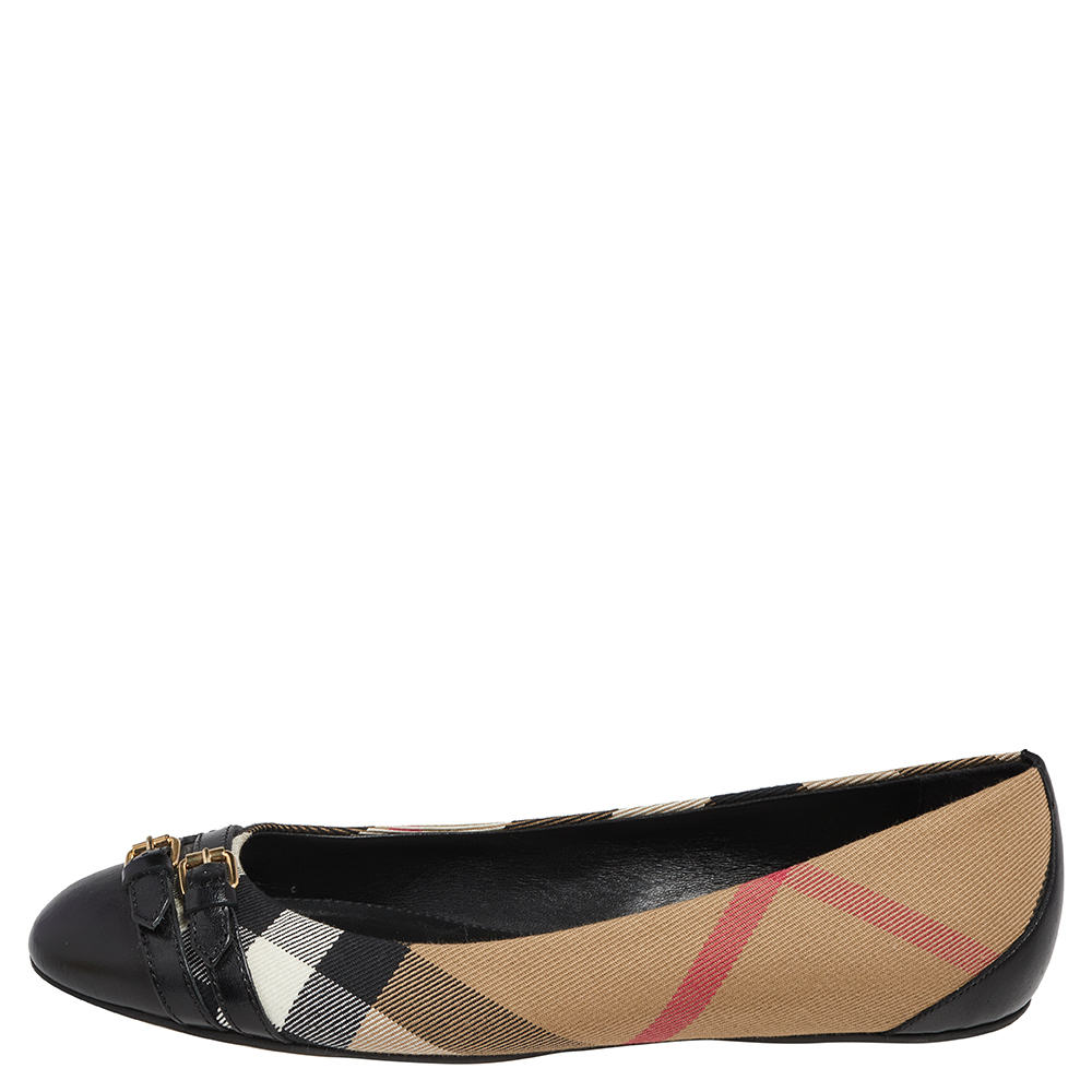 

Burberry Black/Beige Leather And Nova Check Canvas Buckle Detail Ballet Flats Size