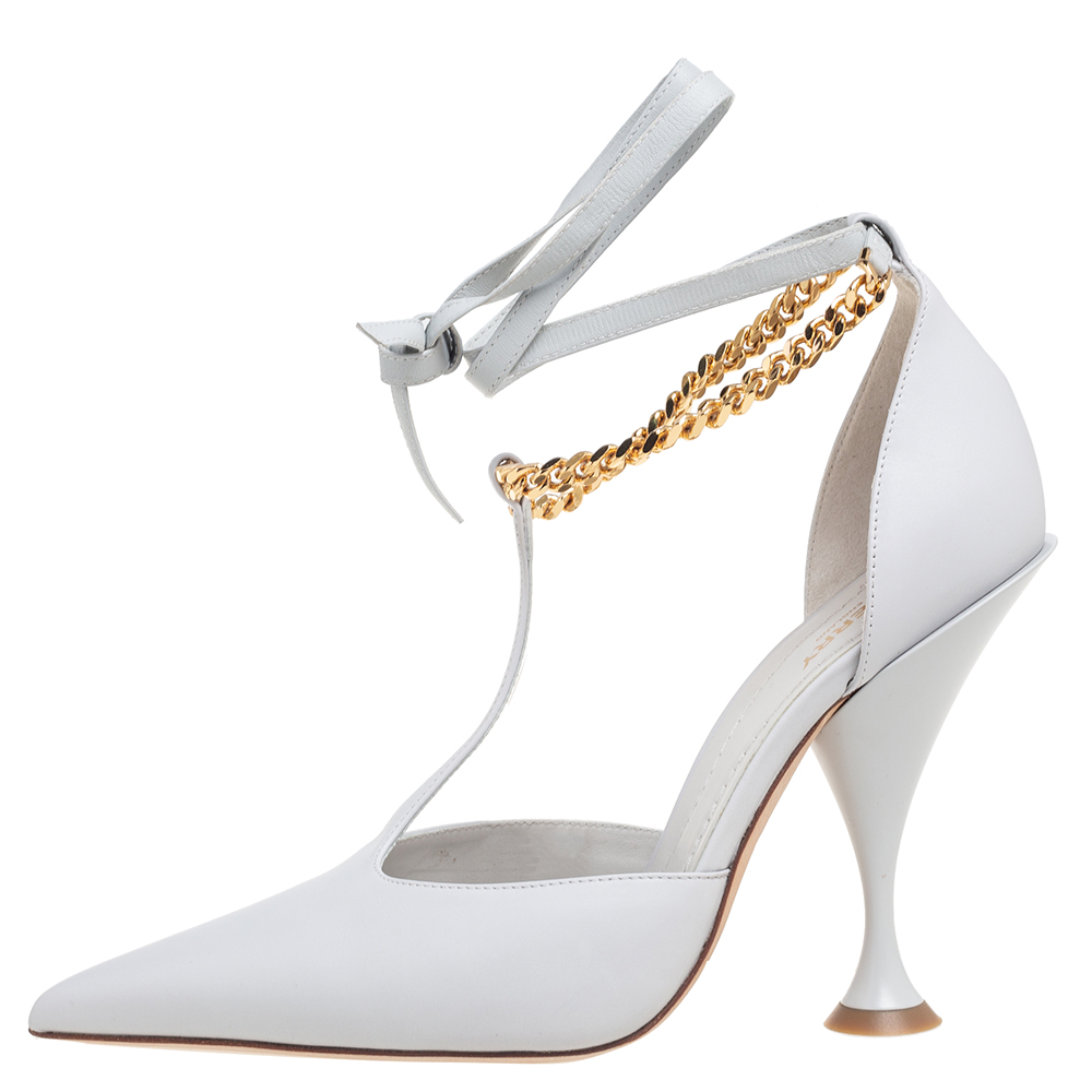 

Burberry Grey Leather Chain Detail Ankle Wrap Pointed-Toe Pumps Size