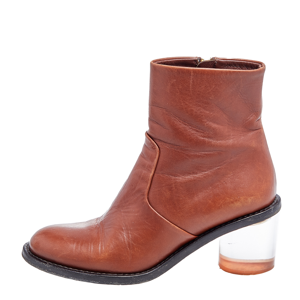 

Burberry Brown Leather Block Heel Ankle Length Boots Size
