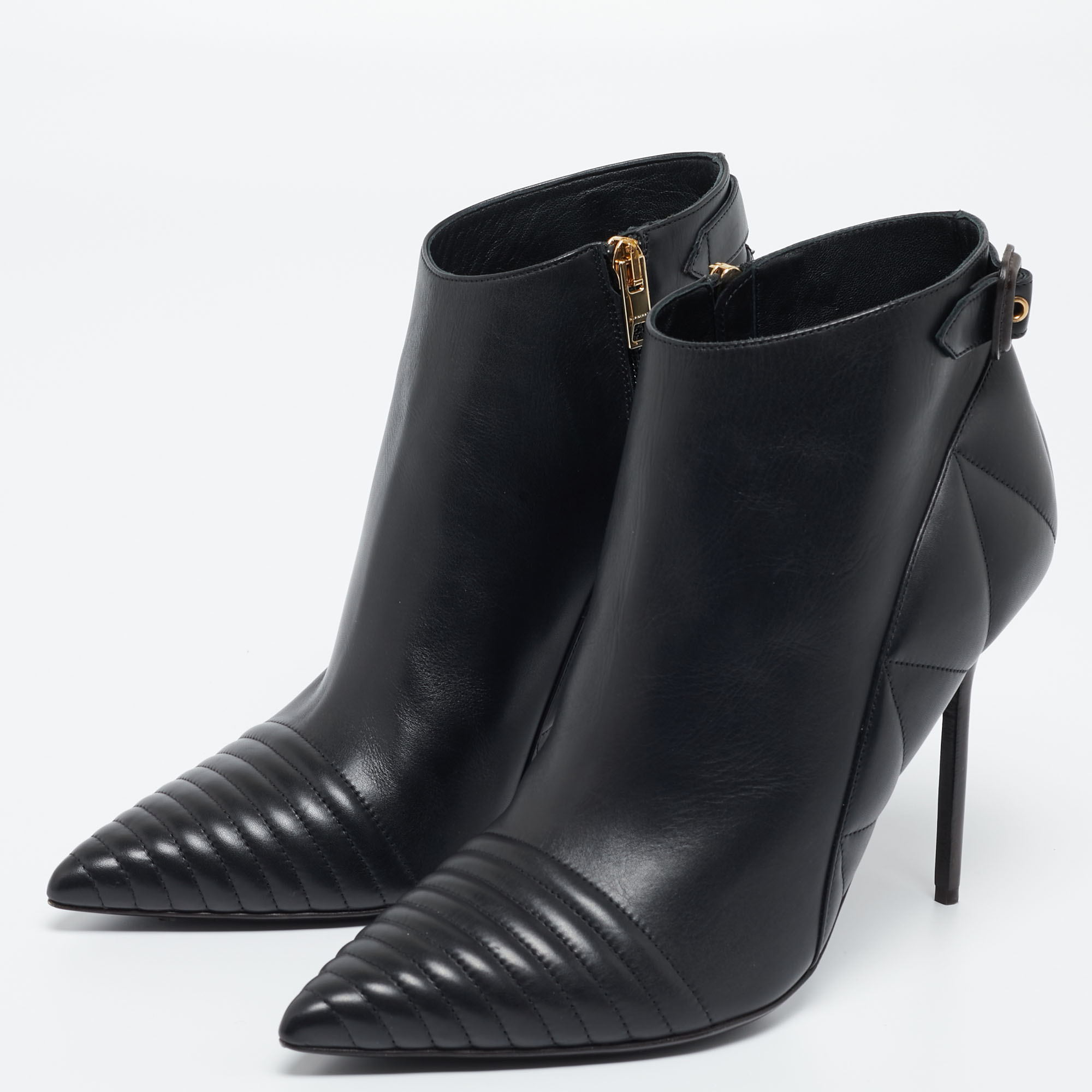 

Burberry Black Quilted Leather Alexandra Pointed Toe Ankle Boots Size