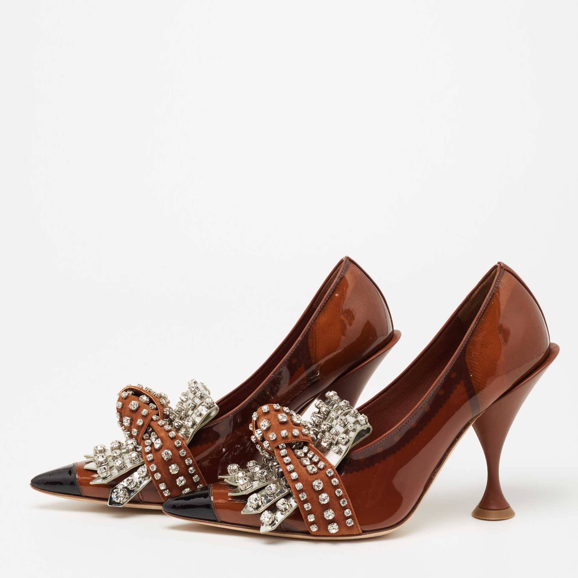 

Burberry Brown Patent Crystal Embellished Even Pumps Size