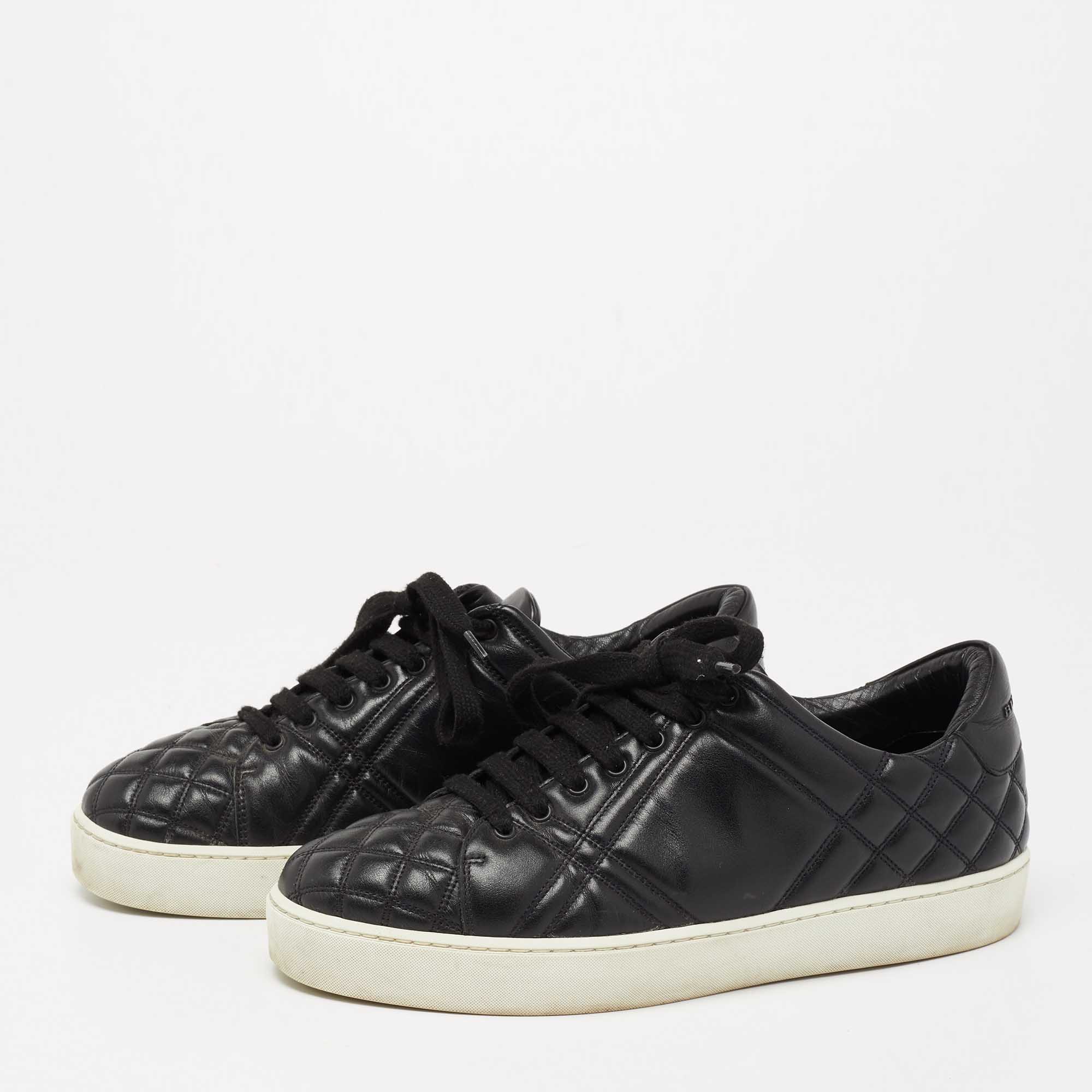 

Burberry Black Quilted Leather Westford Lace-Up Sneakers Size