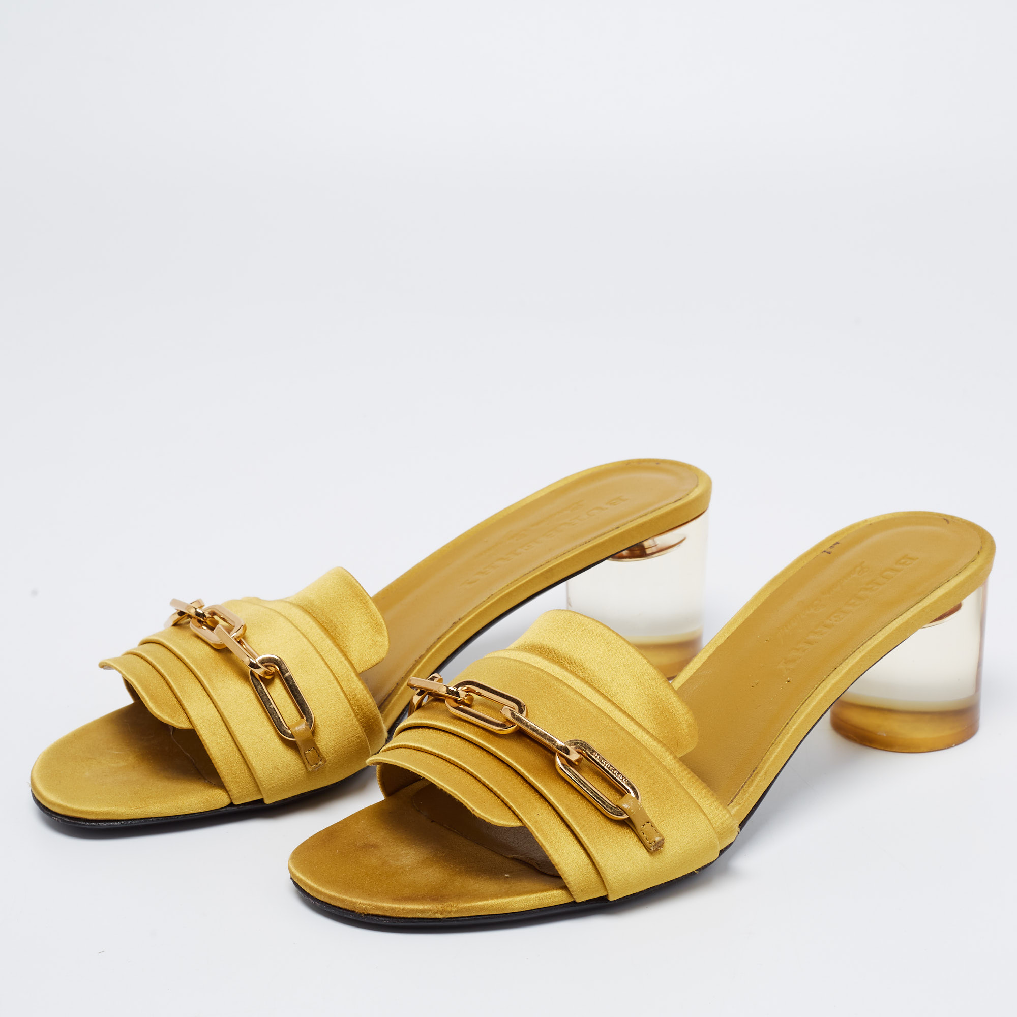 

Burberry Yellow Satin Coleford Open Toe Sandals Size