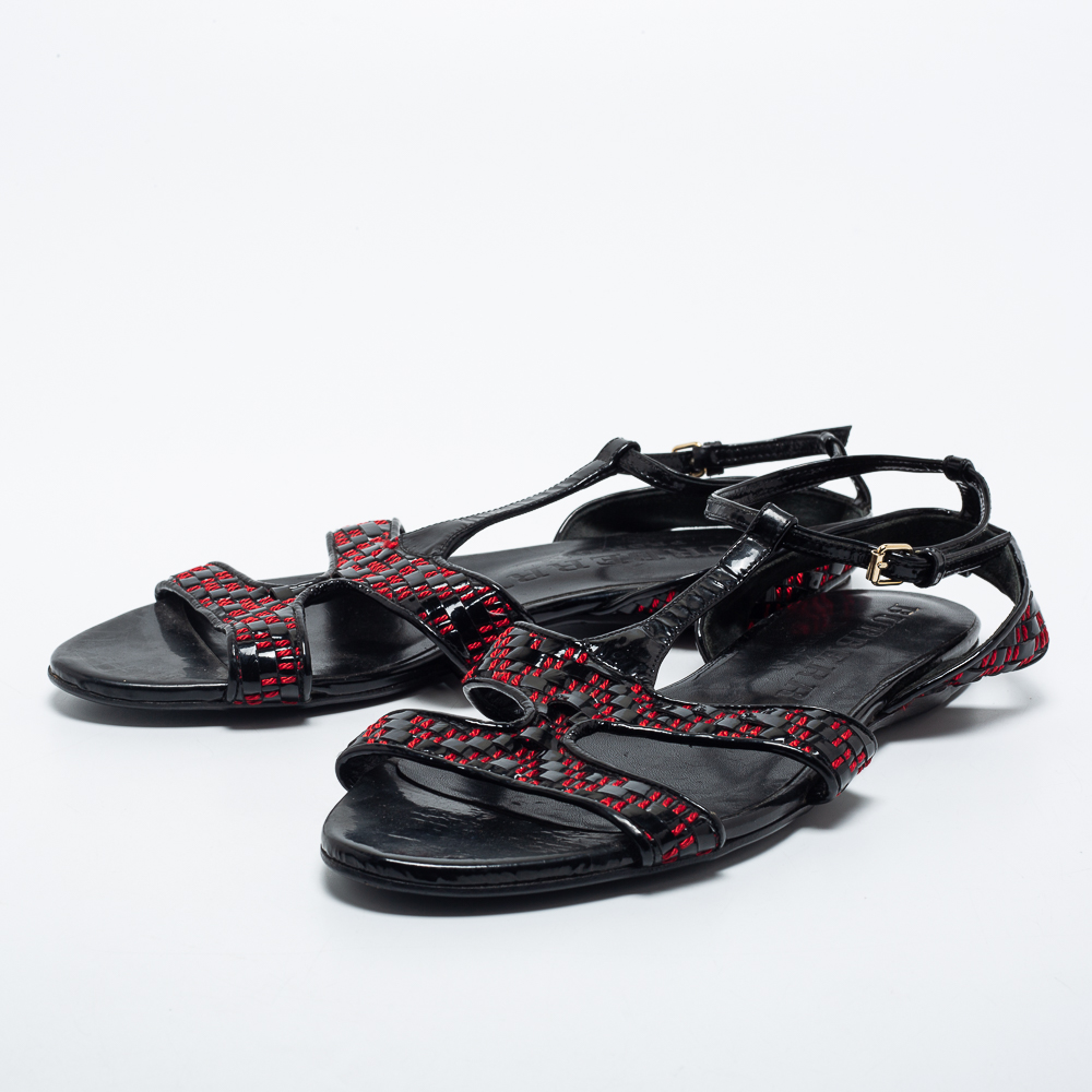 

Burberry Black/Red Patent Leather Flat Sandals Size