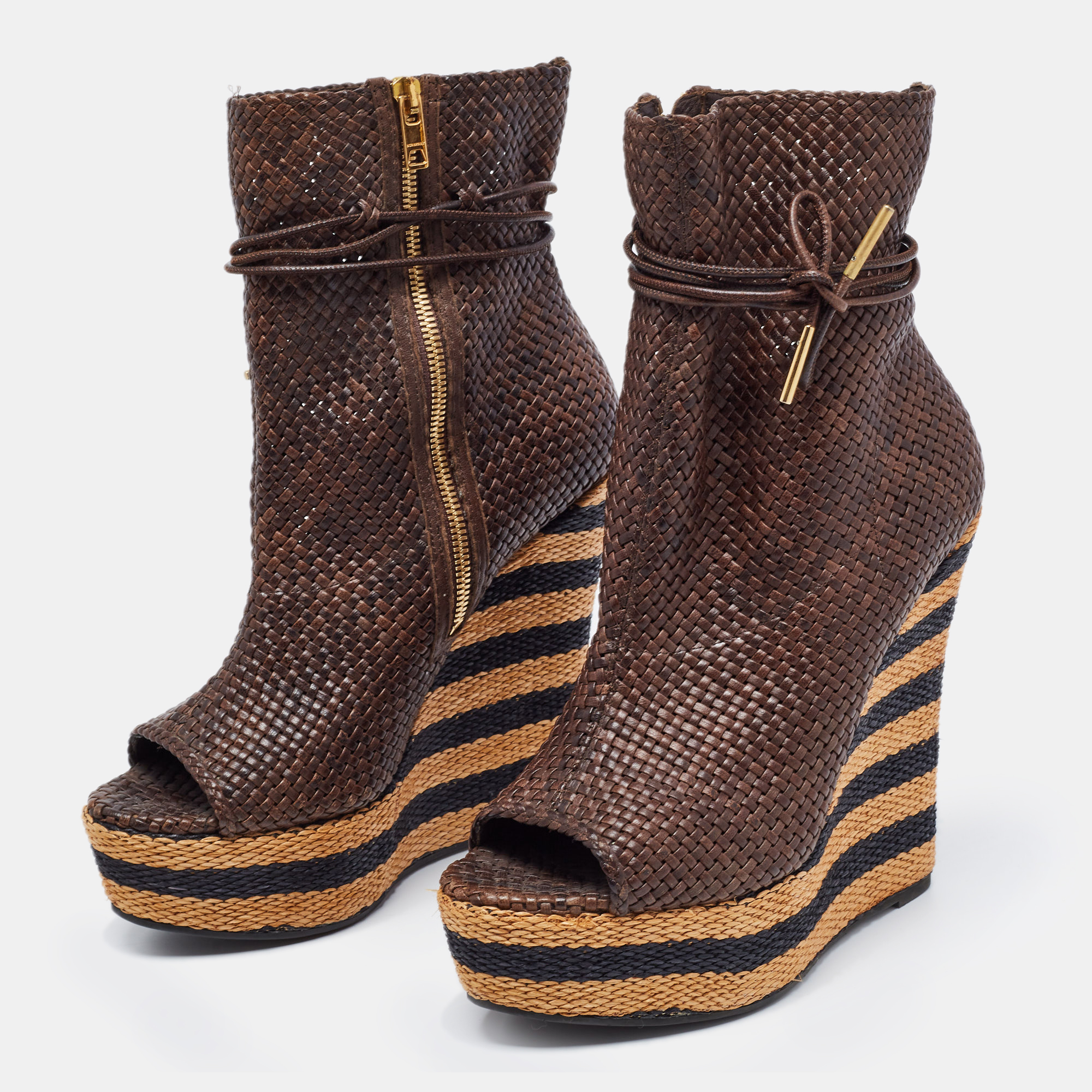 

Burberry Brown Woven Leather Ankle Length Boots Size