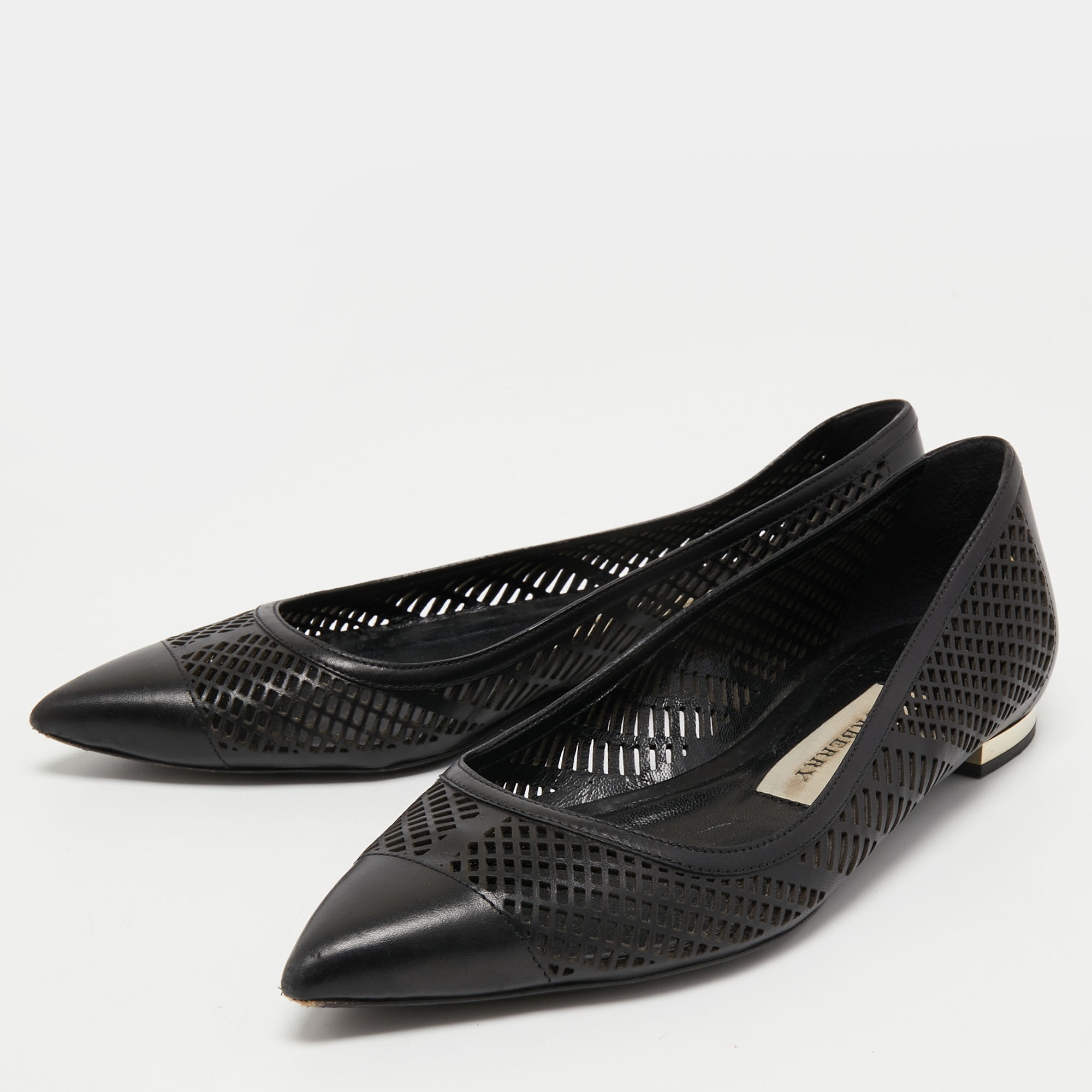 

Burberry Black Laser Cut Leather Ballet Flats Size