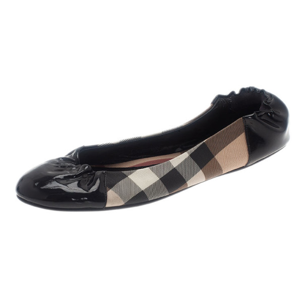 مملوكة مسبقًا Burberry Black Patent Cap Toe House Check Ballet Flats Size 39