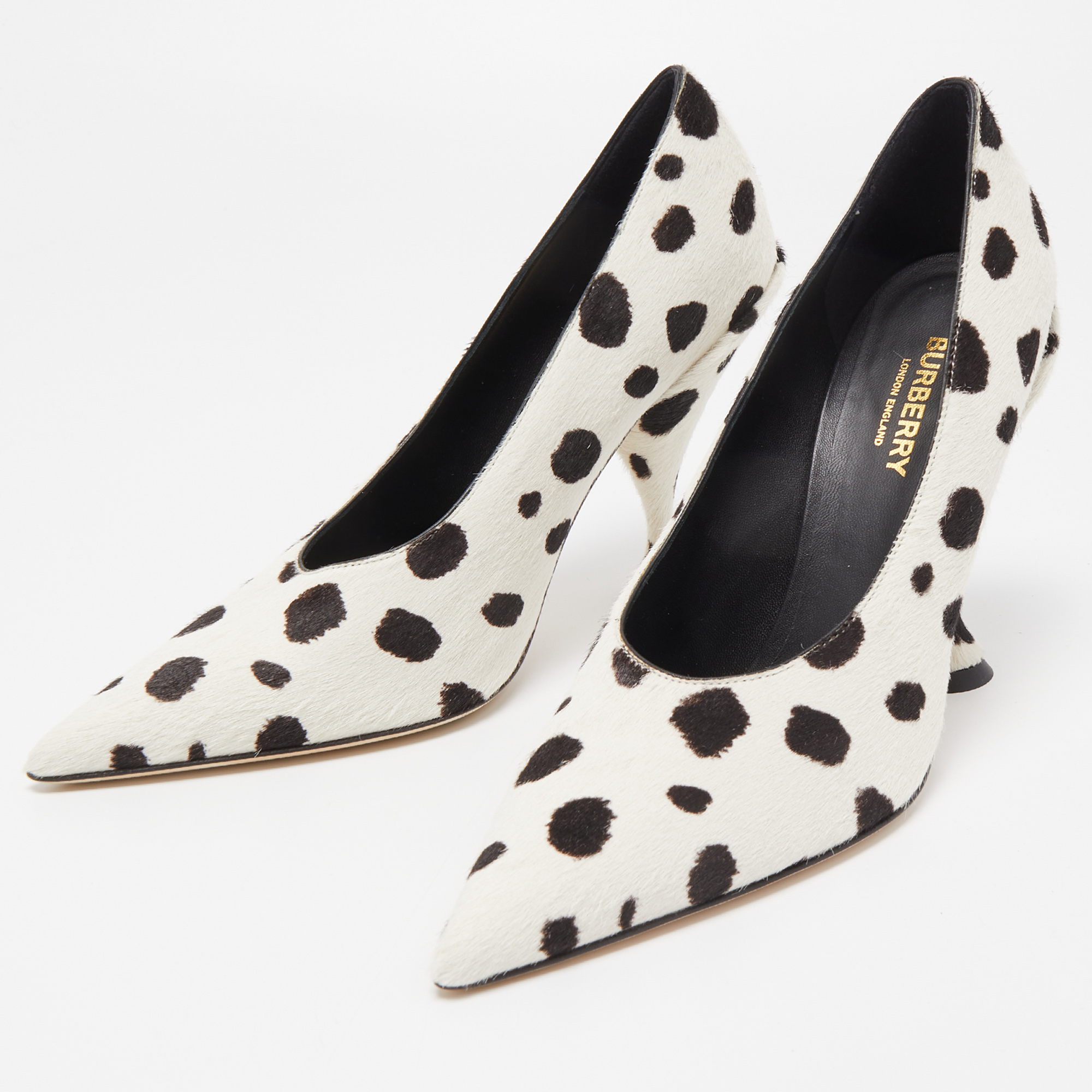 

Burberry White/Black Leopard Print Calfhair Ava Pumps Size