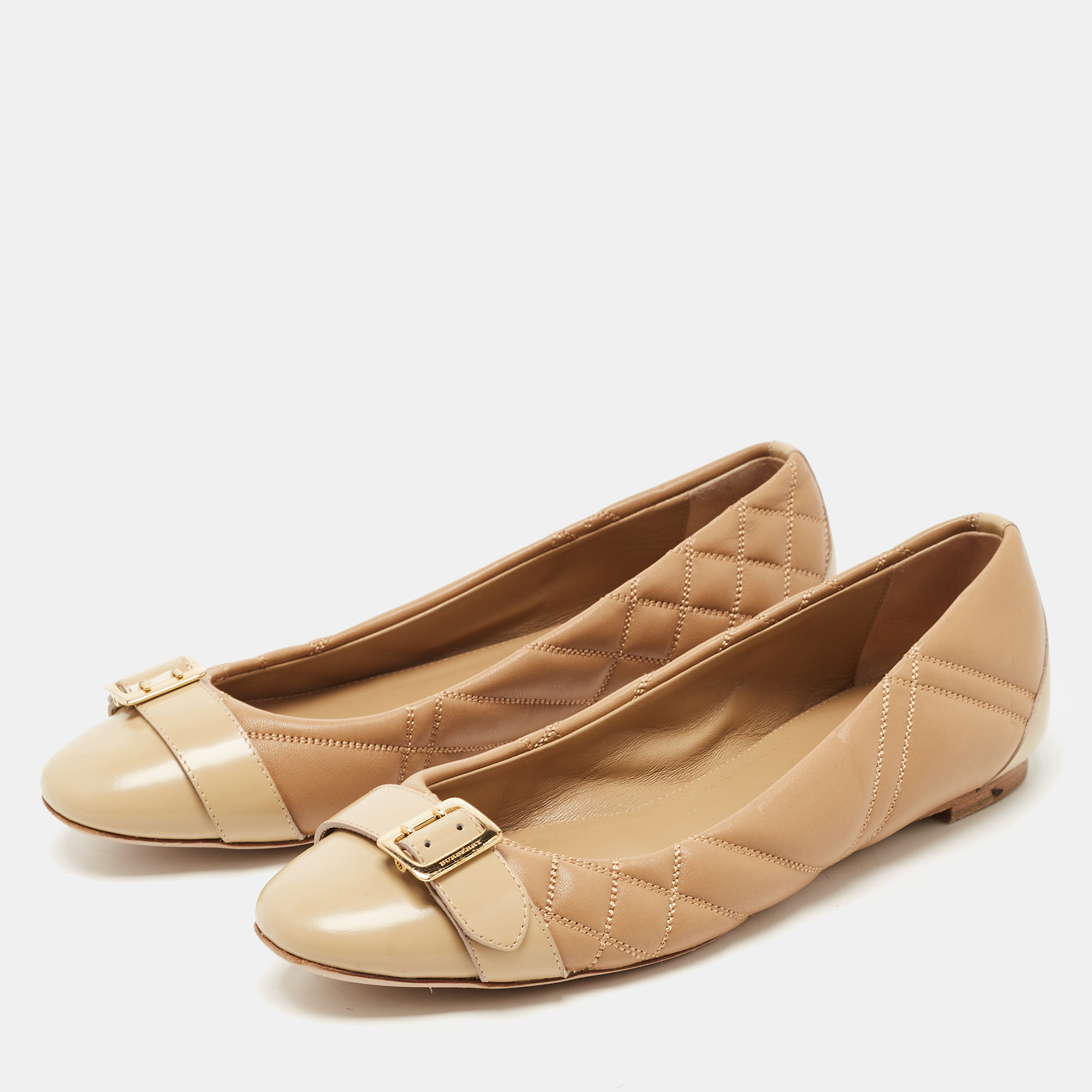 

Burberry Two Tone Quilted Leather Buckle Ballet Flats Size, Beige
