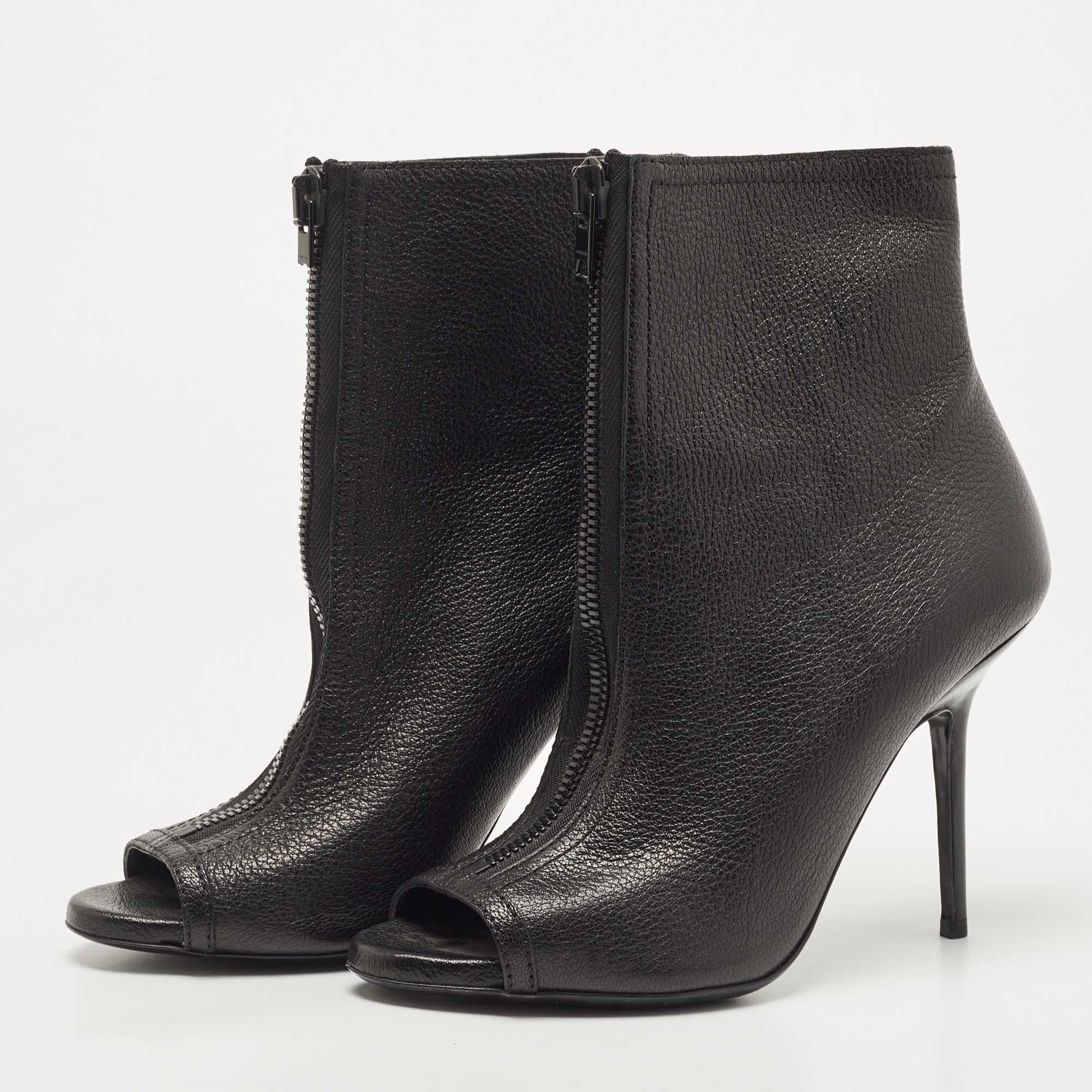 

Burberry Black Leather Front Zipper Detail Peep Toe Ankle Booties Size